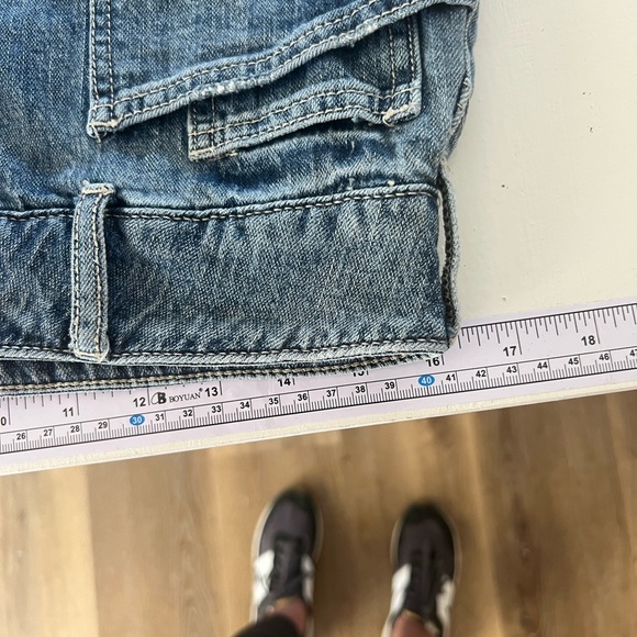 Pilcro Washed Blue High-Rise Denim Shorts - Picture 9 of 11